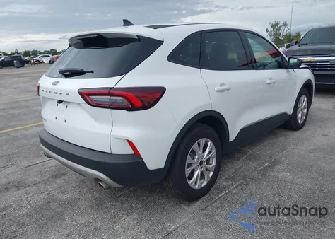 2025 Ford Escape Active z USA, uszkodzony, nr VIN 1FMCU0GN2SUA41935